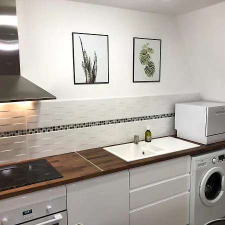 La Tour De Jeanne : Hypercentre Charme Et Design Apartment *