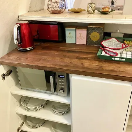 Apartment La Tour De Jeanne : Hypercentre Charme Et Design Rouen