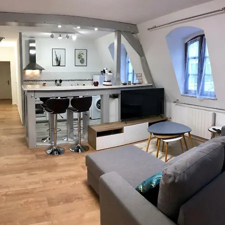 La Tour De Jeanne : Hypercentre Charme Et Design * Rouen