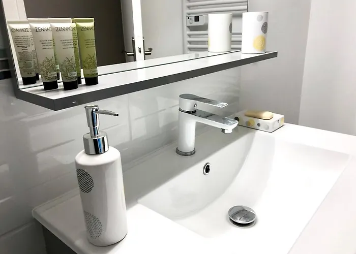 La Tour De Jeanne : Hypercentre Charme Et Design *