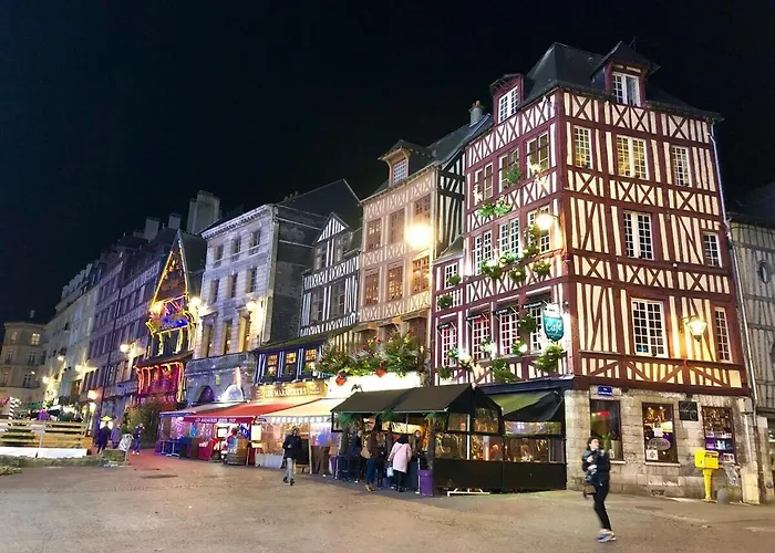 La Tour De Jeanne : Hypercentre Charme Et Design