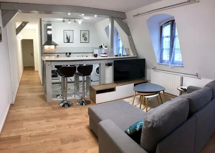 La Tour De Jeanne : Hypercentre Charme Et Design * Ruão